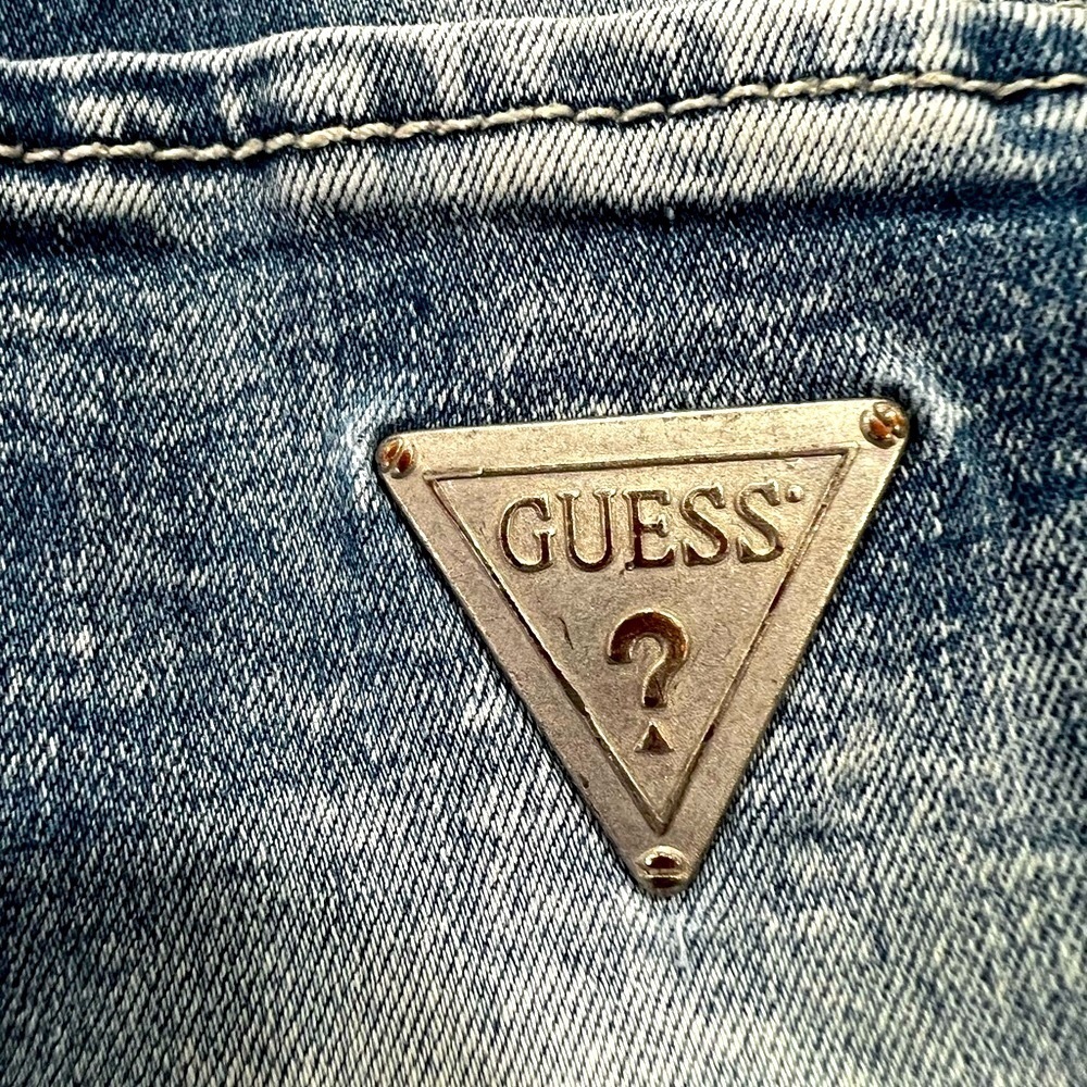 Guess Womens Distressed Denim Jean Shorts Blue Medium Wash Size 32 - Picture 2 of 13